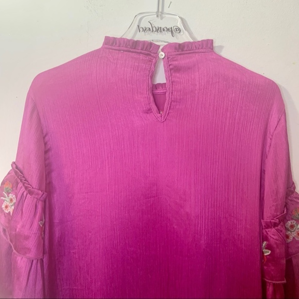 Umgee Usa Boho Gypsy Floral Embroidered Magenta Bell Sleeve Satin Top - Picture 8 of 13